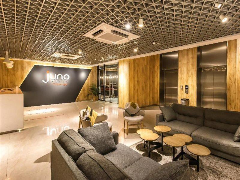 Juno Jatinegara Jakarta Exterior photo